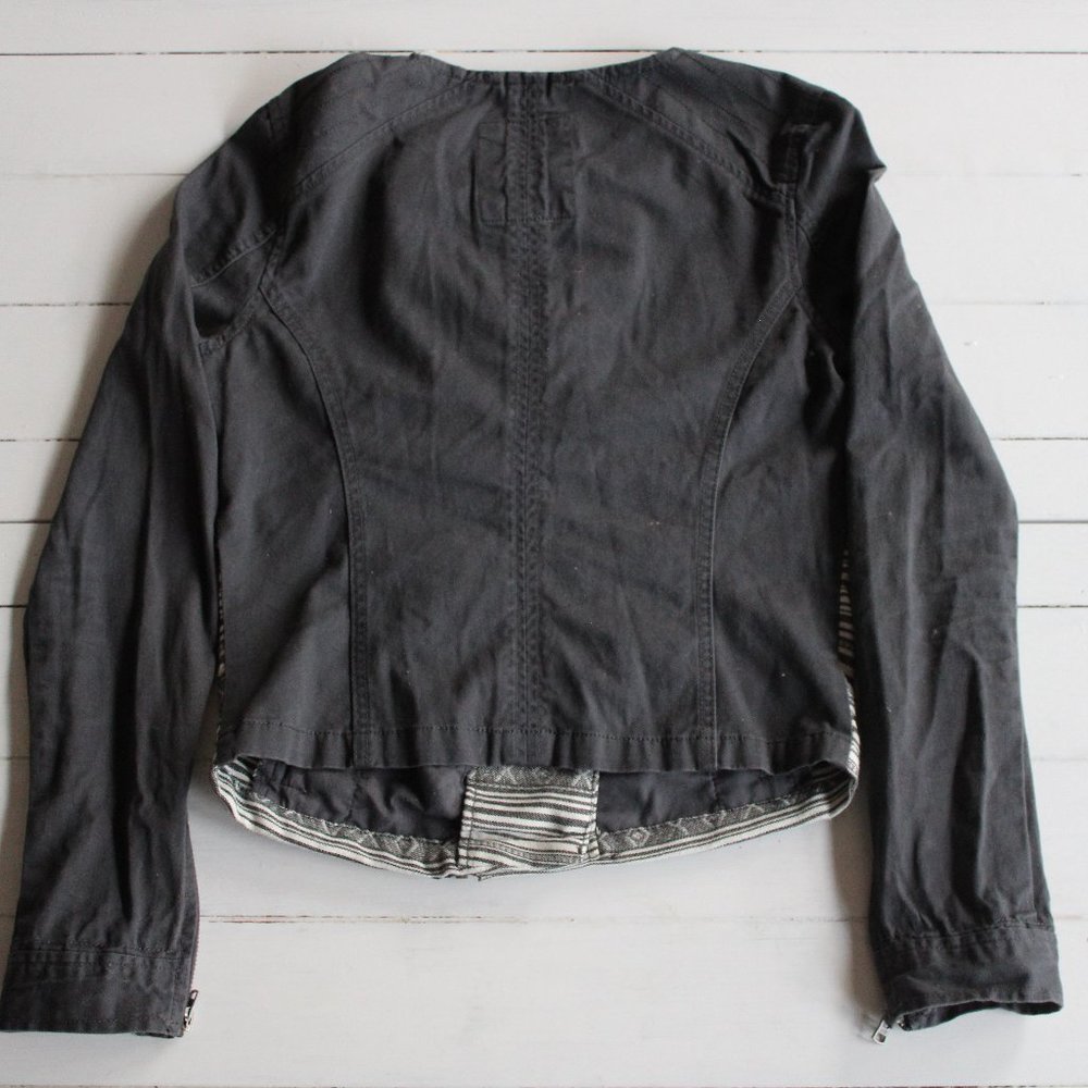 Grey Patterned Motorcycle Jacket - Picture 4 of 8